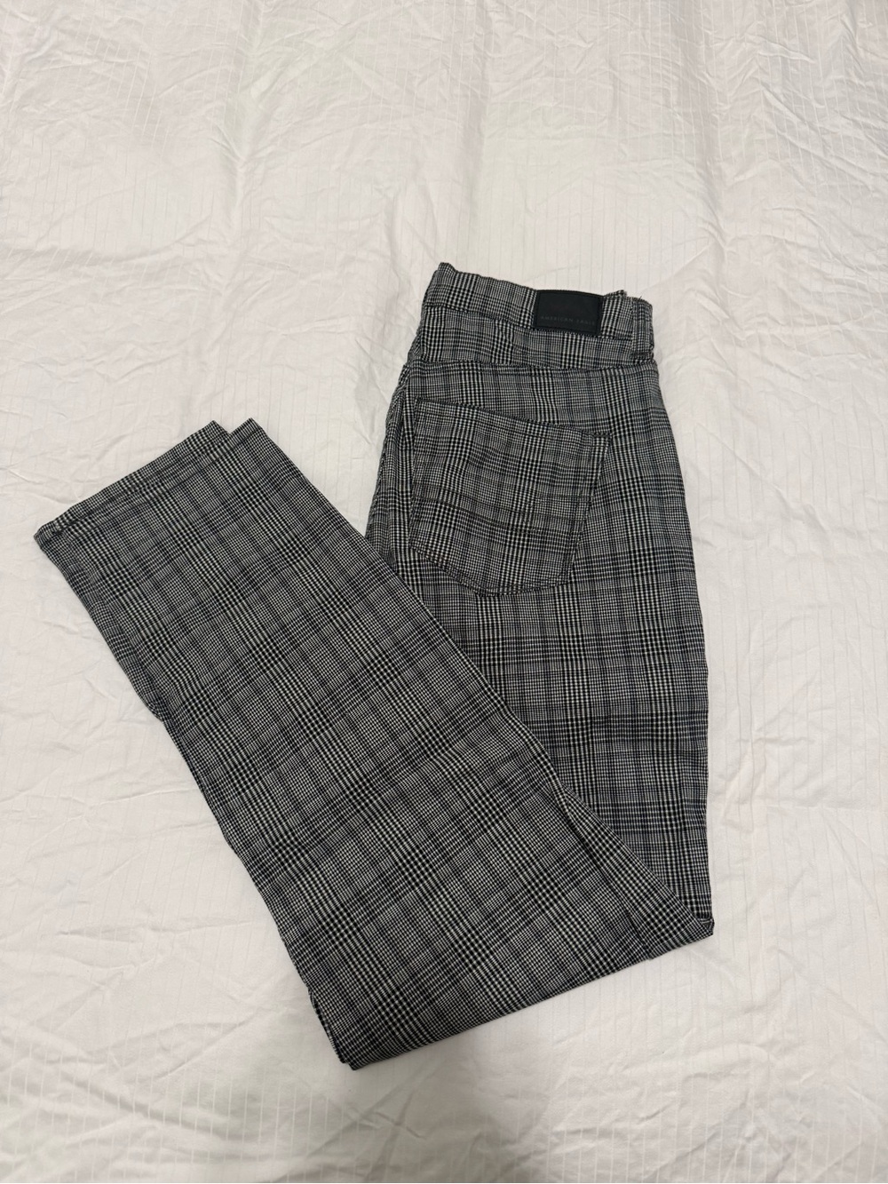 American Eagle Outfitters Mom Jean Stretch Black & Gray Plaid Trousers